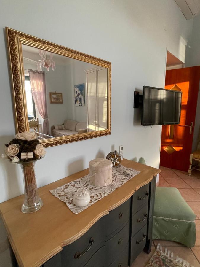 A Casa Di Stella Διαμέρισμα Σαλέρνο Εξωτερικό φωτογραφία